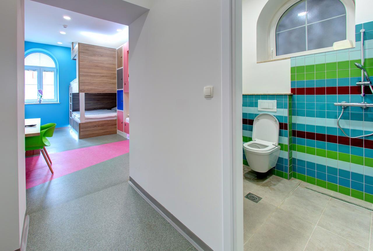 Starmo Hostel Mostar Esterno foto
